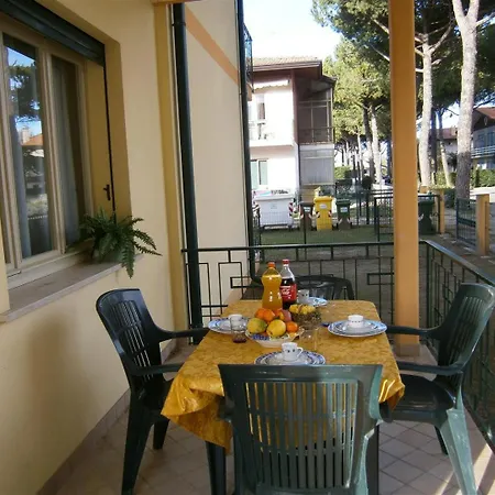 Luca Villa