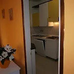 Luca * Μπιμπιόνε